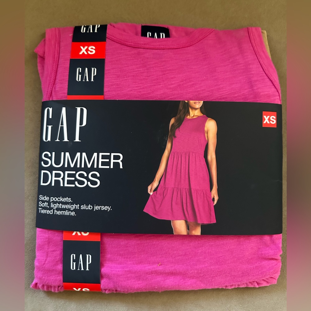 GAP Magenta Pink Summer, Breezy, Swingy Midi Dress.  NEW In Package!!